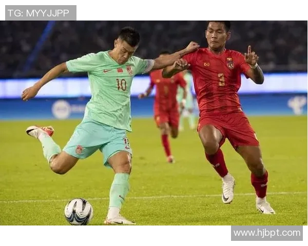 赛后分析：上海足球队与南京足球队团队协作的成功与不足之处